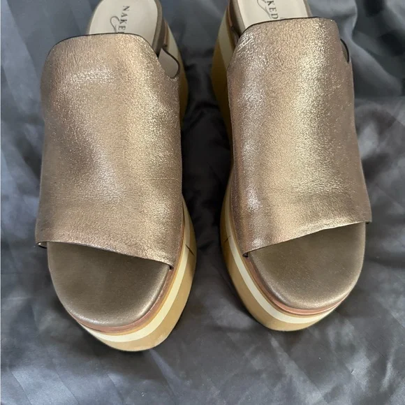 Naked Feet Gold Platform Slides Luxe Comfort - Picture 2 of 3